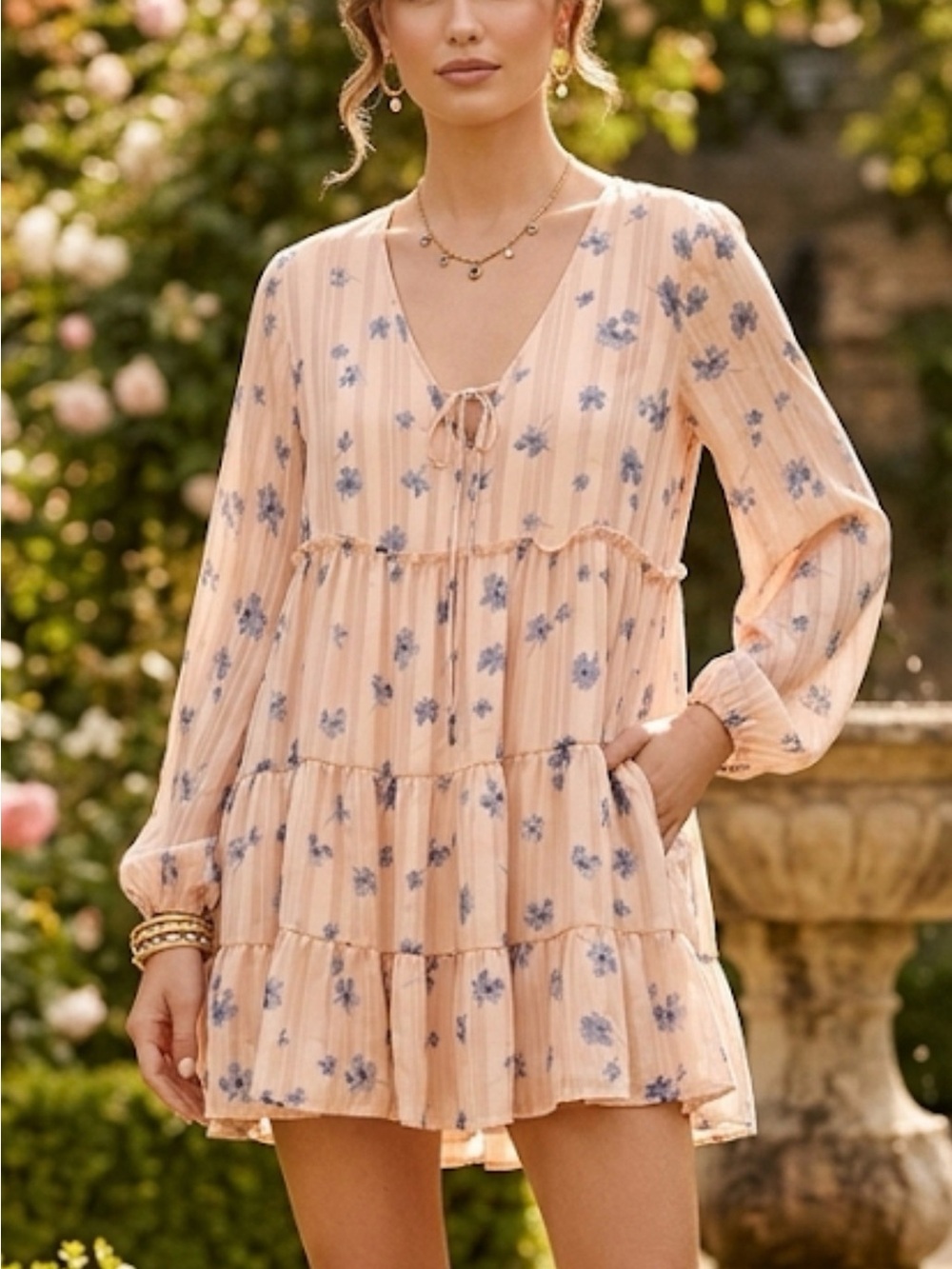 Altar'd State Pink Floral Tiered Babydoll Dress Gold‎ Pinstripe XS D80800-16